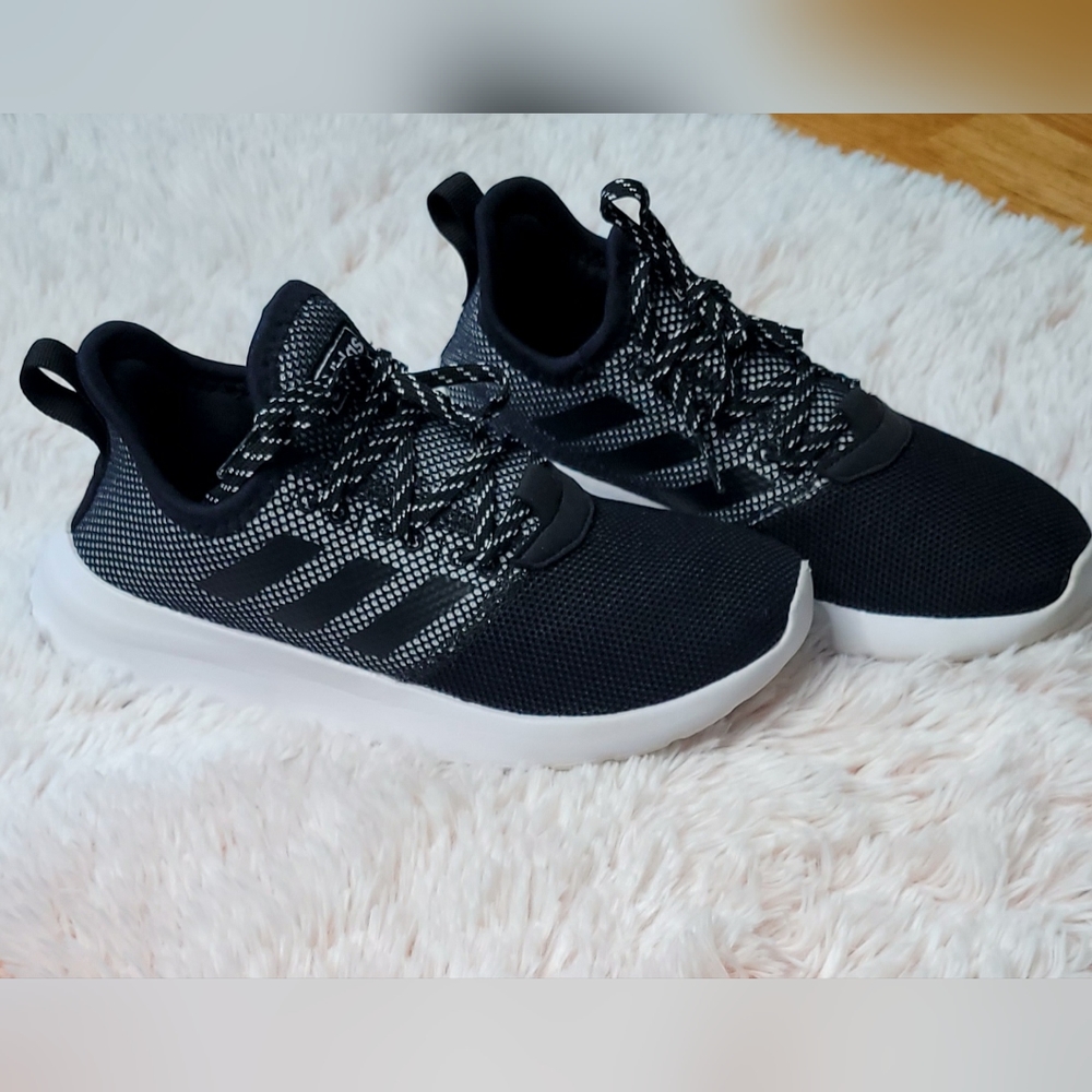Adidas - Picture 4 of 4